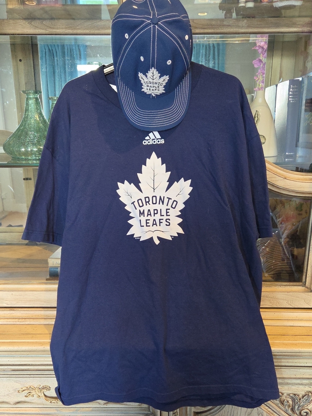 adidas Navy Toronto Maple Leafs Short Sleeve Tee & Ball Cap